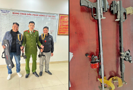 Công an xã Tiên Lãng vận động Nhân dân tự nguyện giao nộp 02 khẩu súng tự chế